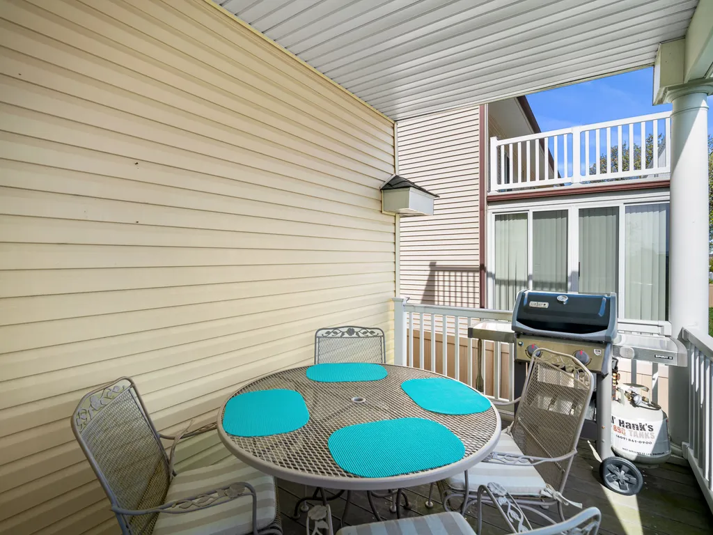 Deck for Dining Al fresco