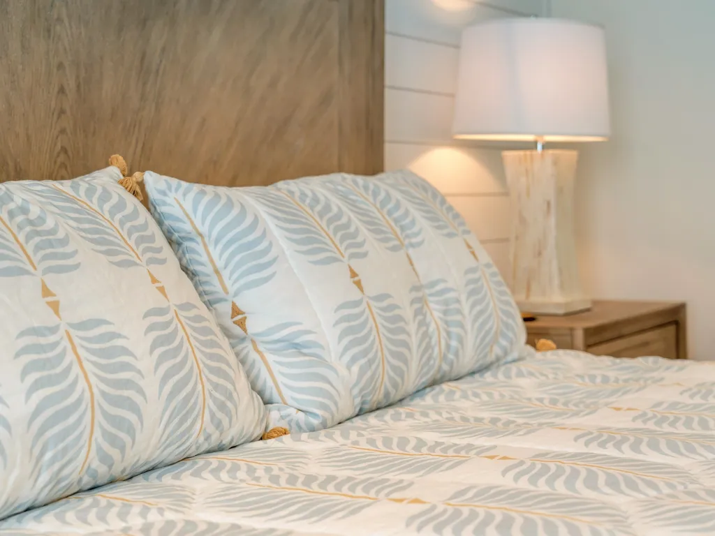Master: Bedroom 2
