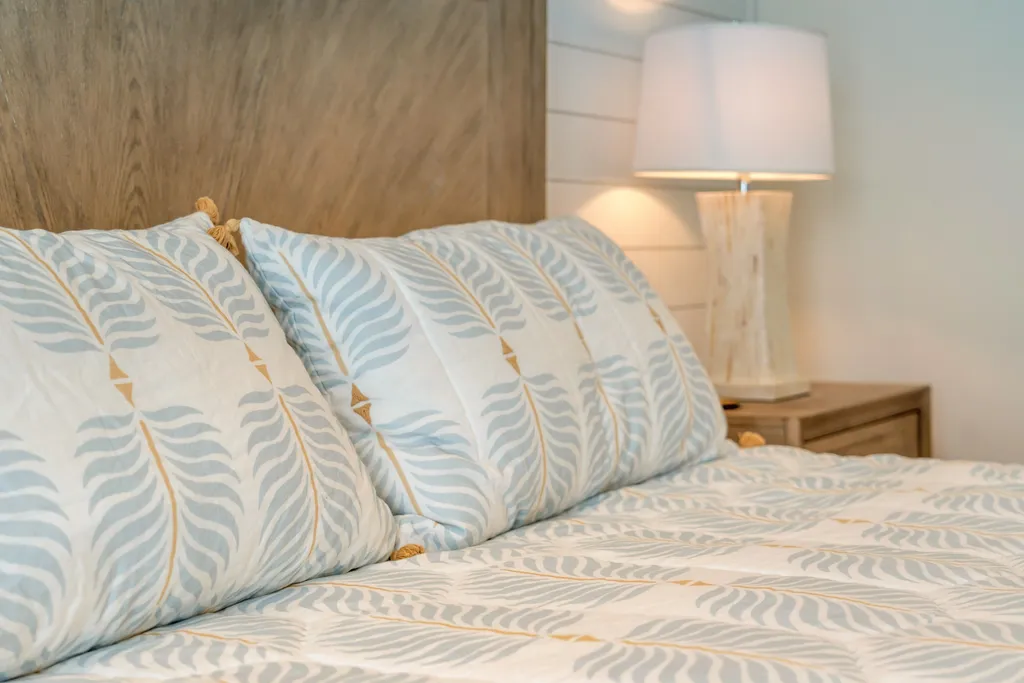 Master: Bedroom 2