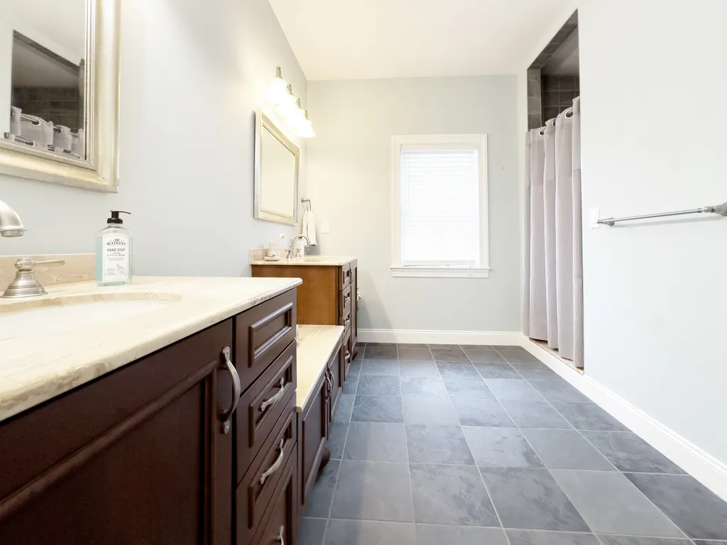 Master bath with walk in shower