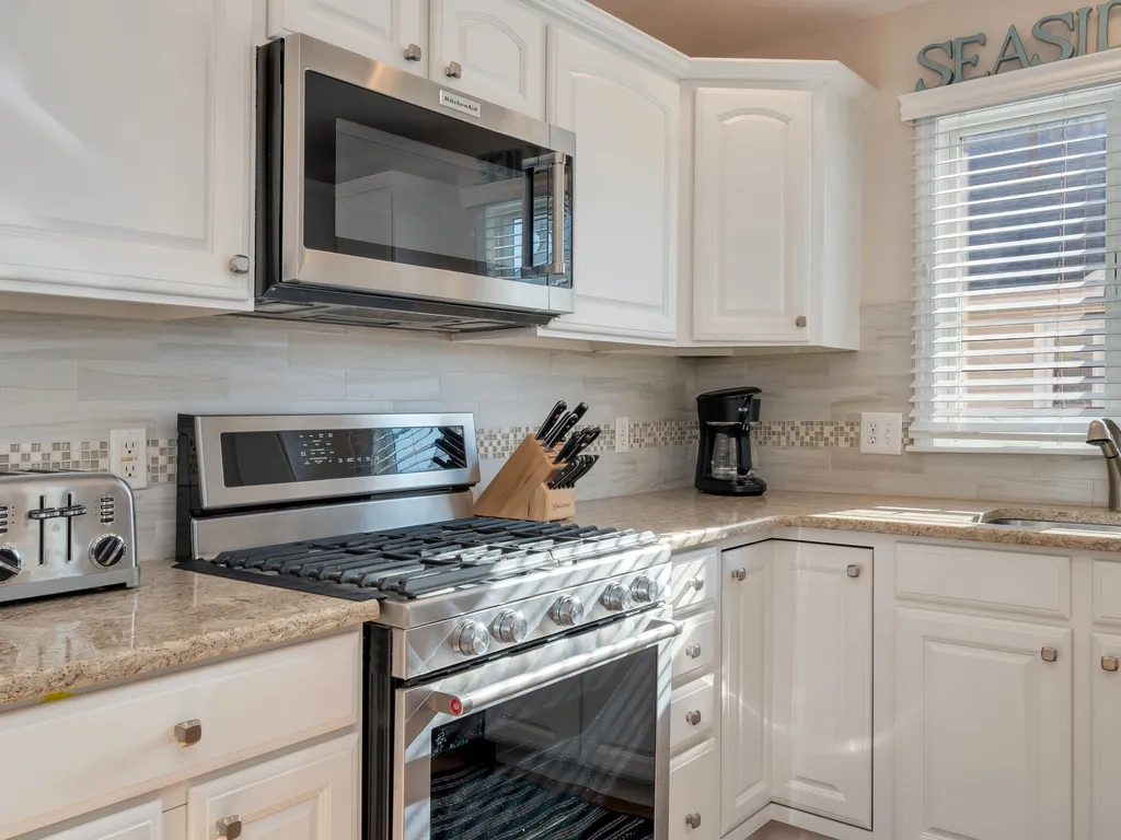 Gas stove and microwave