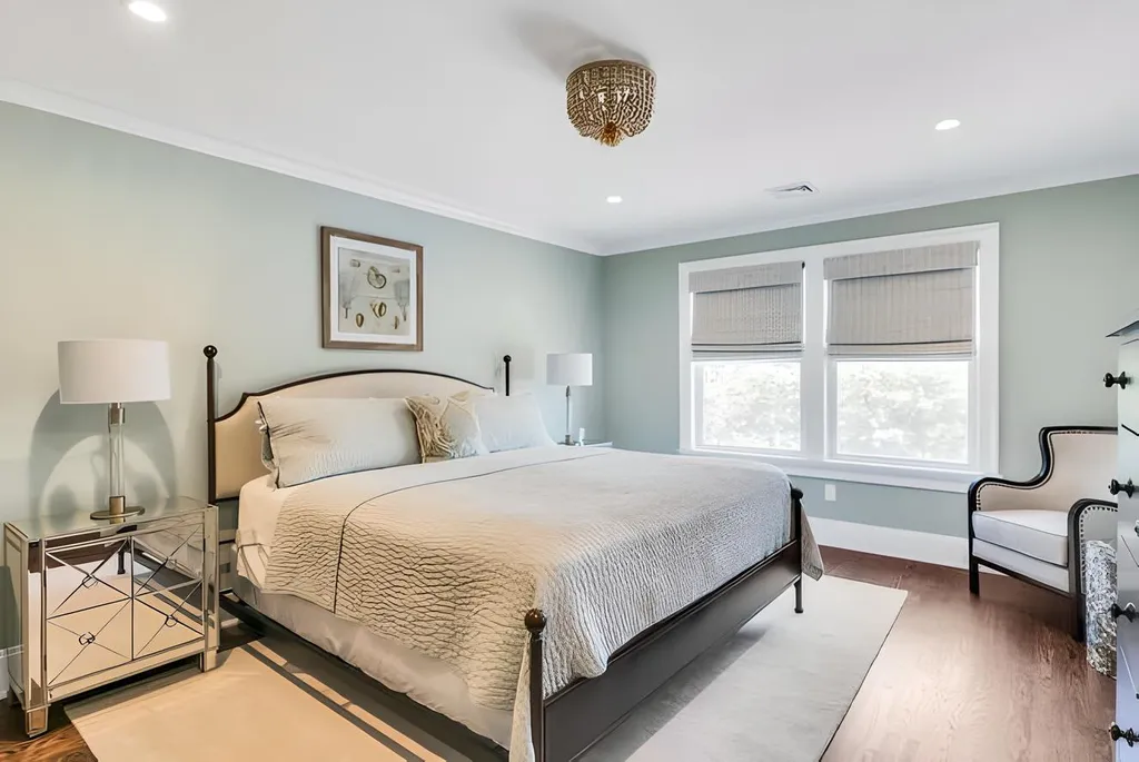 2nd floor guest en-suite