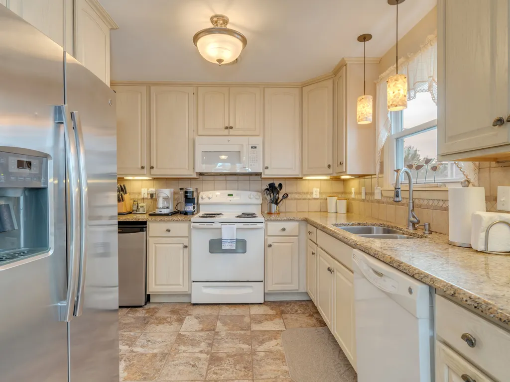 Updated kitchen ready for vacation meals