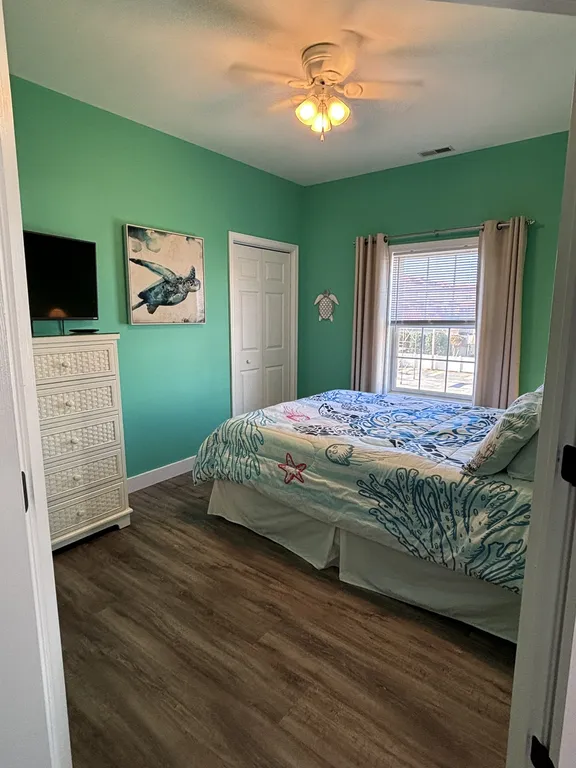 Guest Queen Room