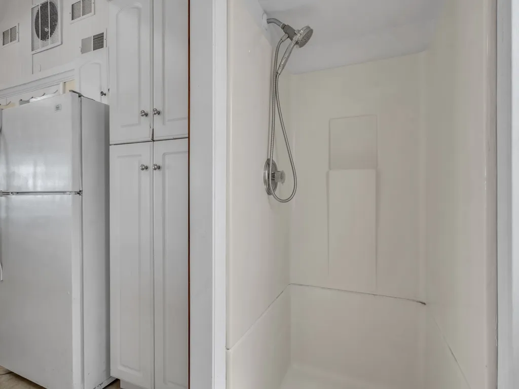 Walk in shower