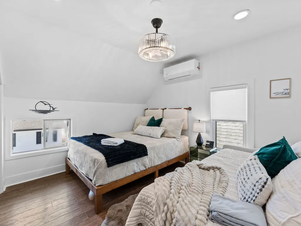 Capri Suite sleeps 3