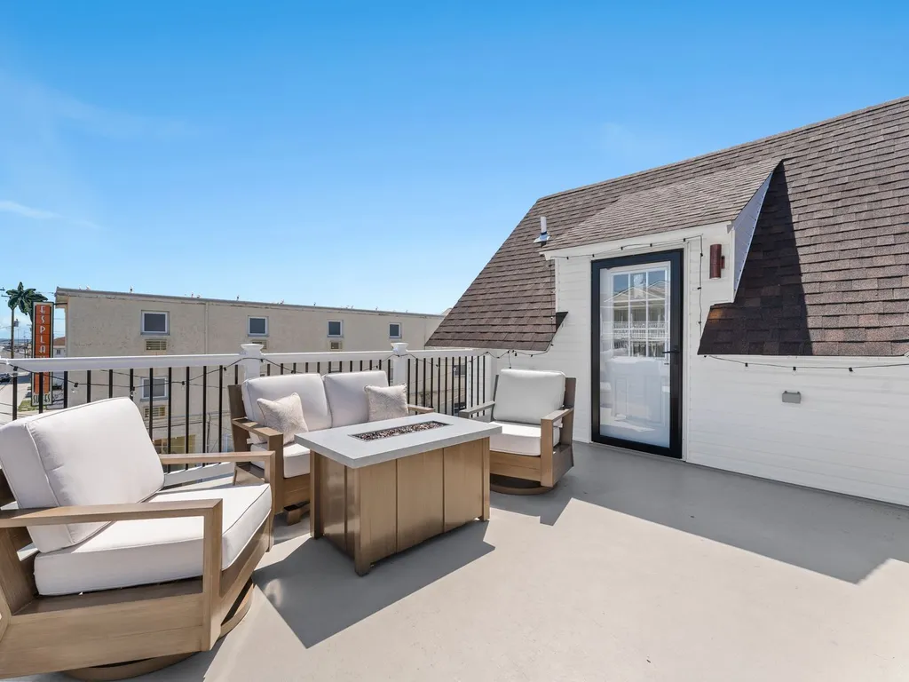 Casa 218 Rooftop Terrace with Ocean Views