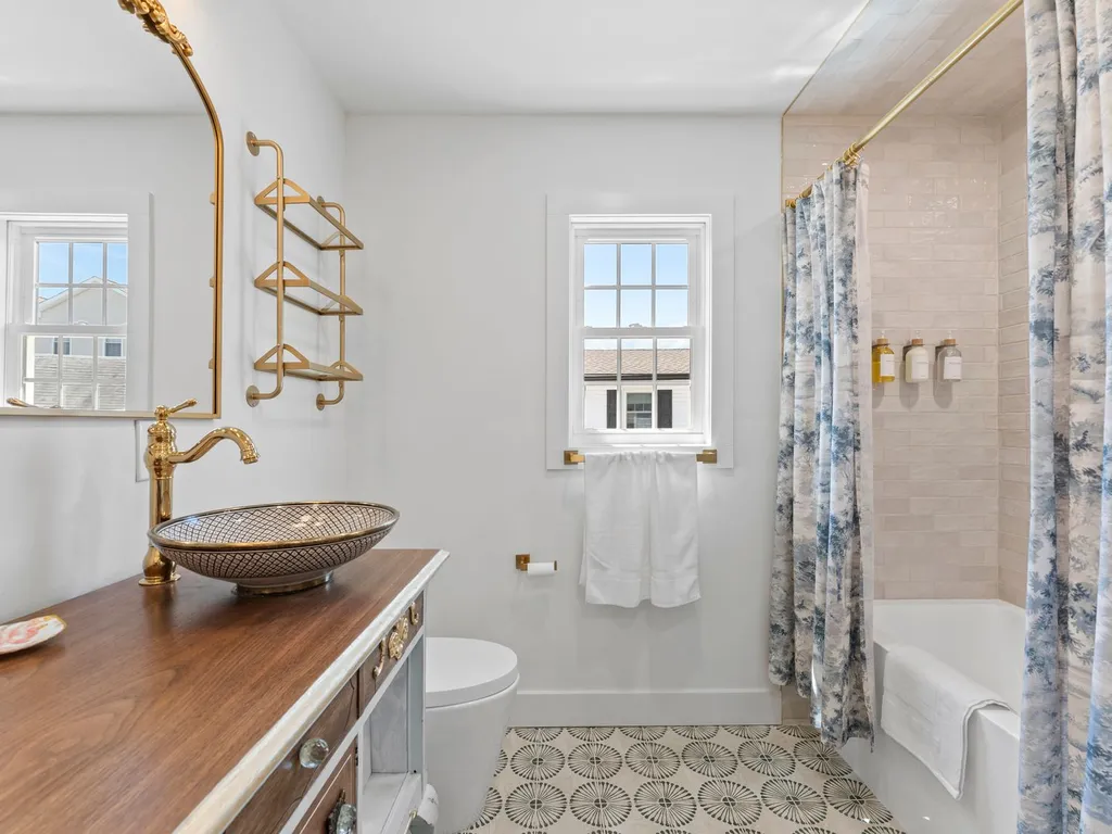 Full bathroom with bathtub