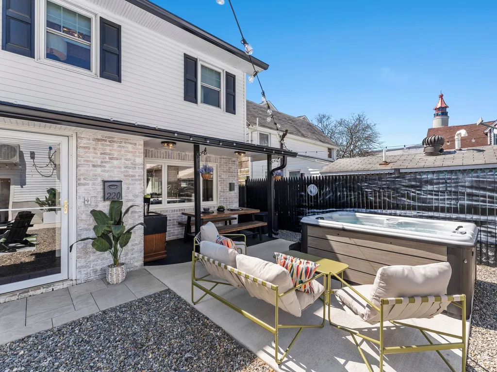 Casa 220 Beach Cottage 