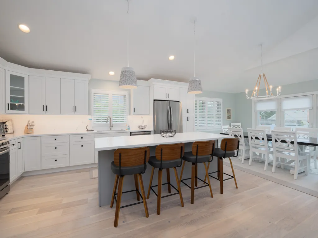 Gourmet kitchen ready for vacation meals
