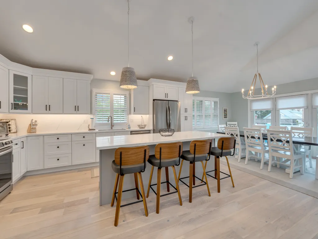 Gourmet kitchen ready for vacation meals