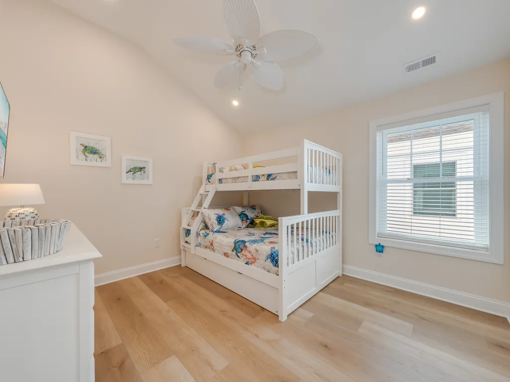 Bunk Bed with Trundle