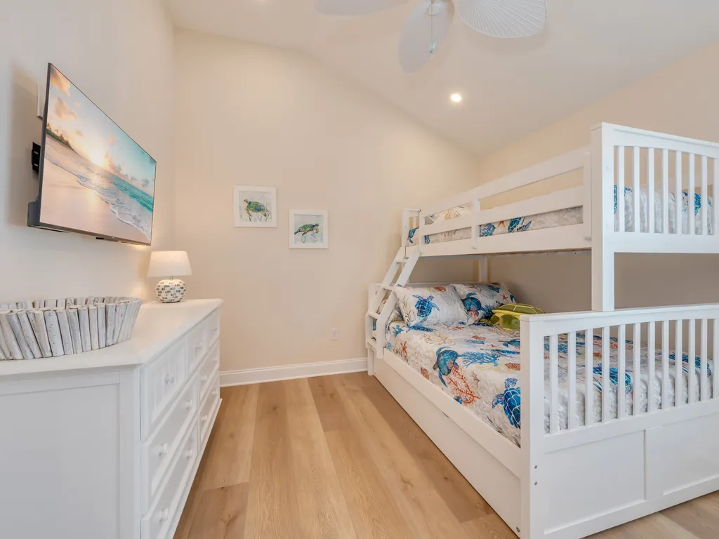 Bunk Bed with Trundle