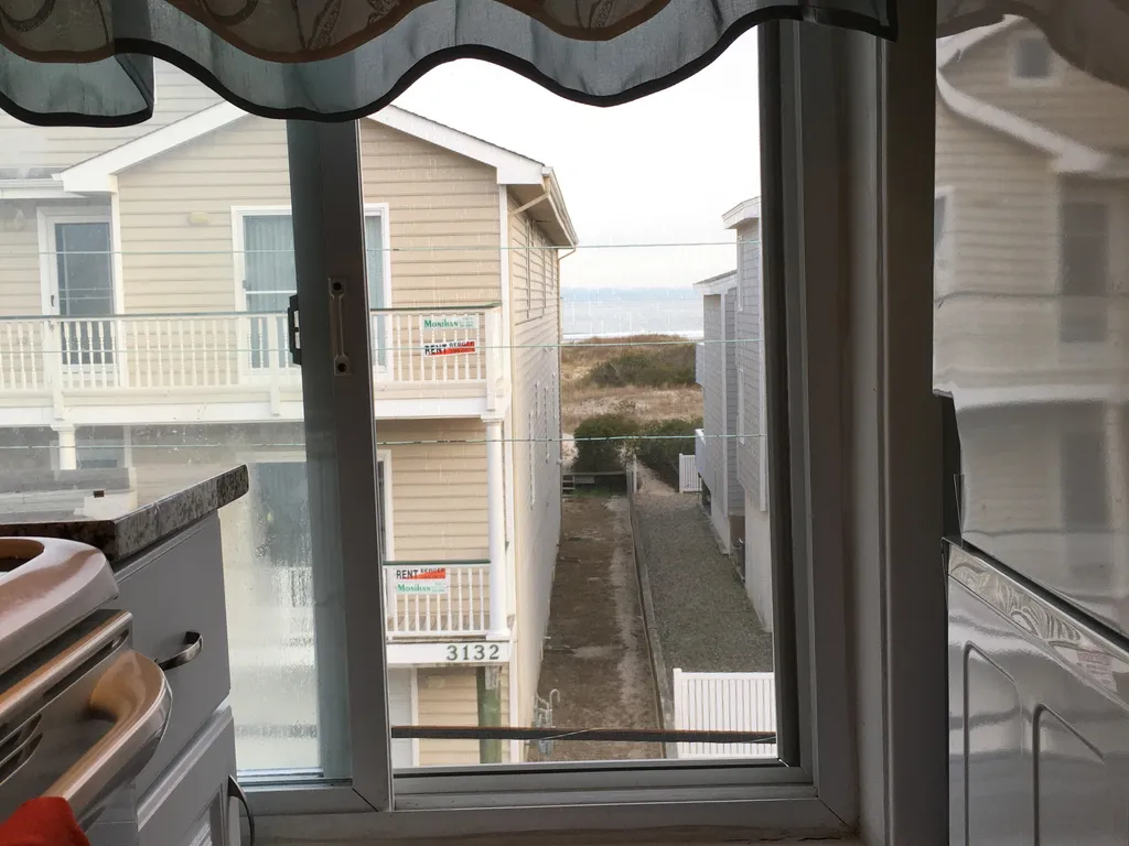 Ocean views from the kitchen.
