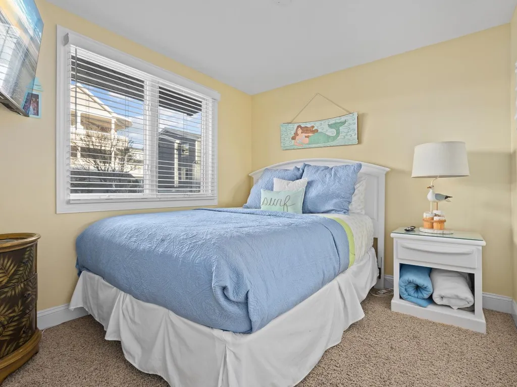 Queen bedroom on ground level