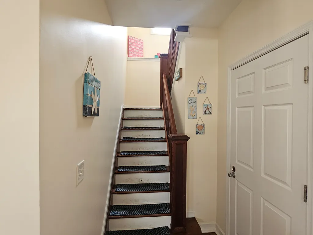 Stairs to 2nd floor