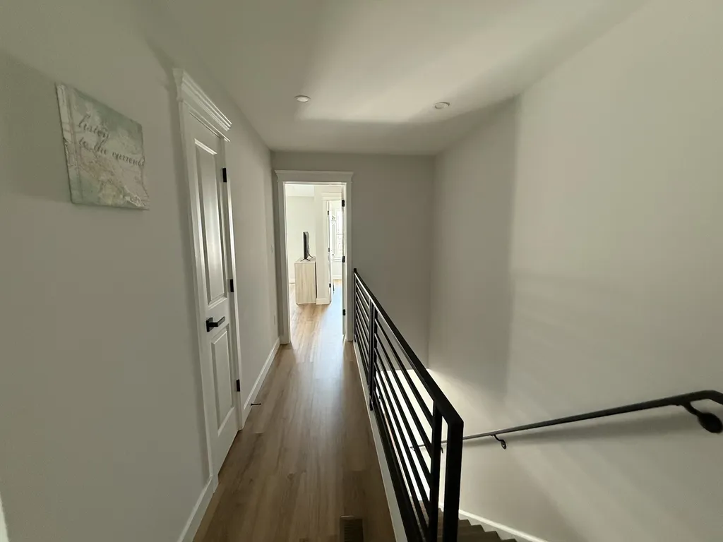 3rd Floor hall