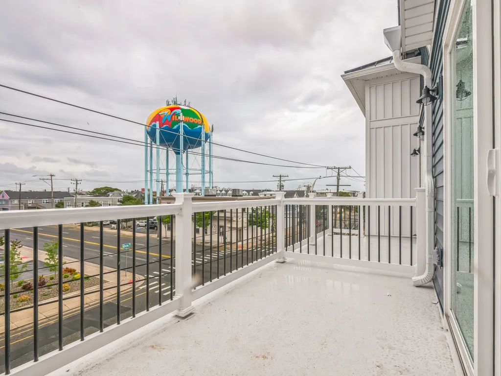 Front balcony