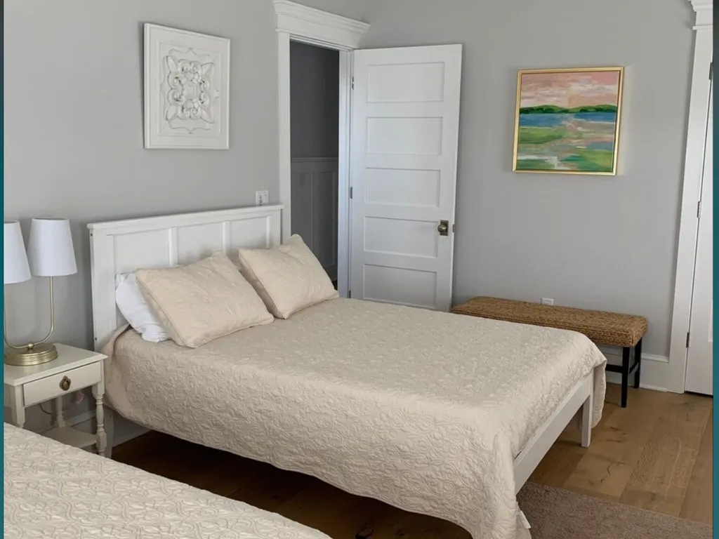 Second floor full bedroom