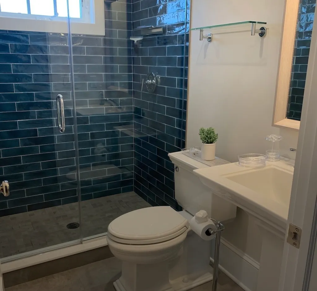 Third floor bathroom
