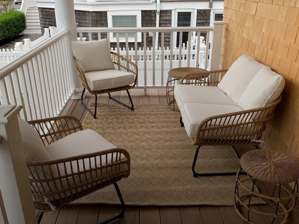 Front porch seating