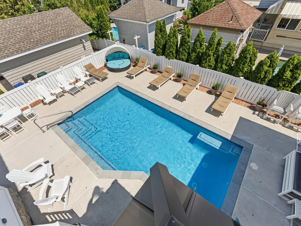 Pool View from 2nd Floor Master Deck