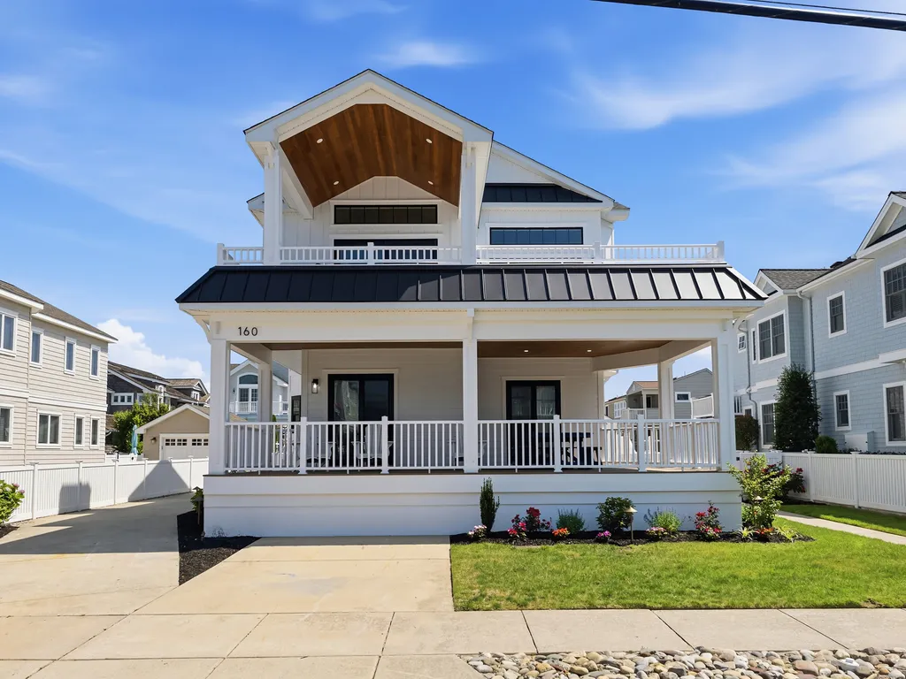 5th House from Beach