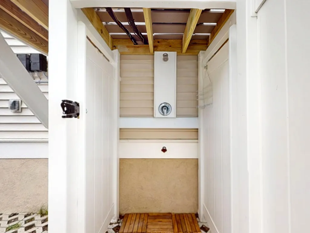 Outdoor shower