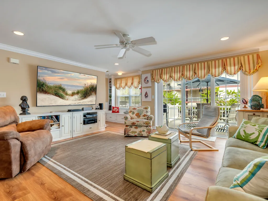 Spacious Living Room