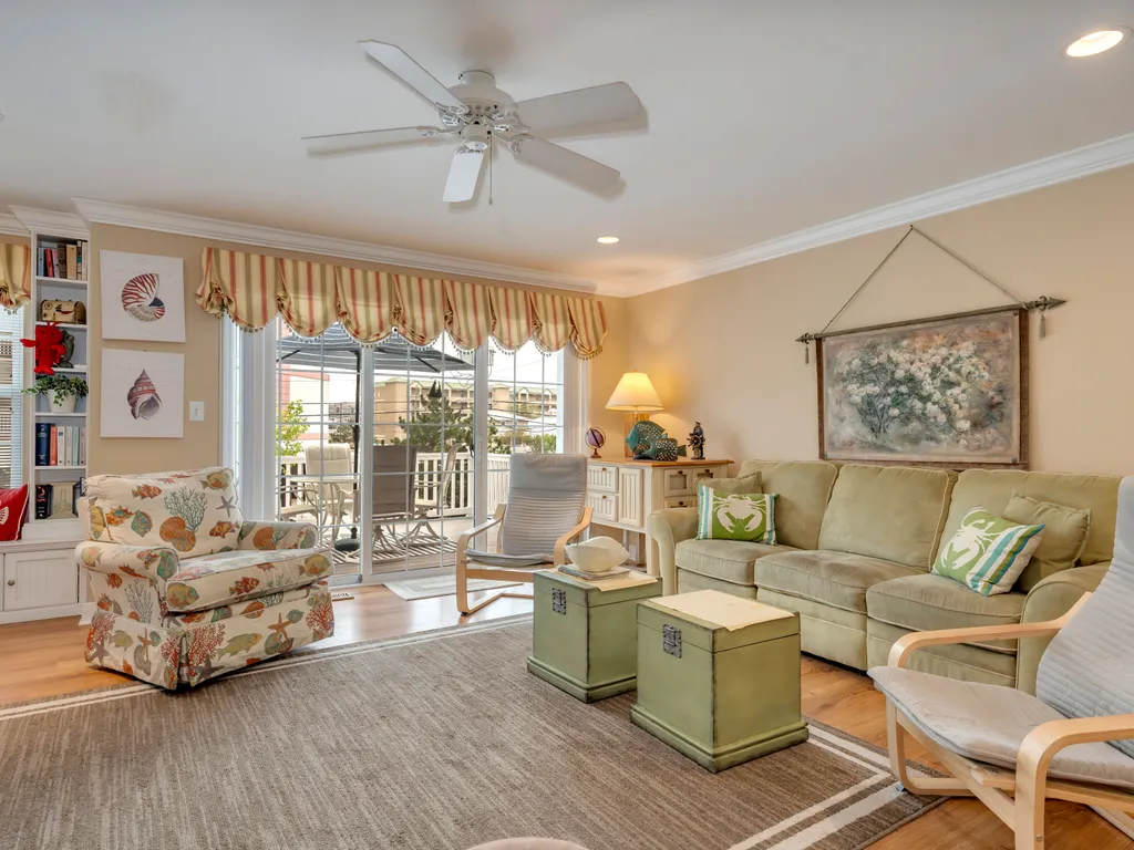 Spacious Living Room