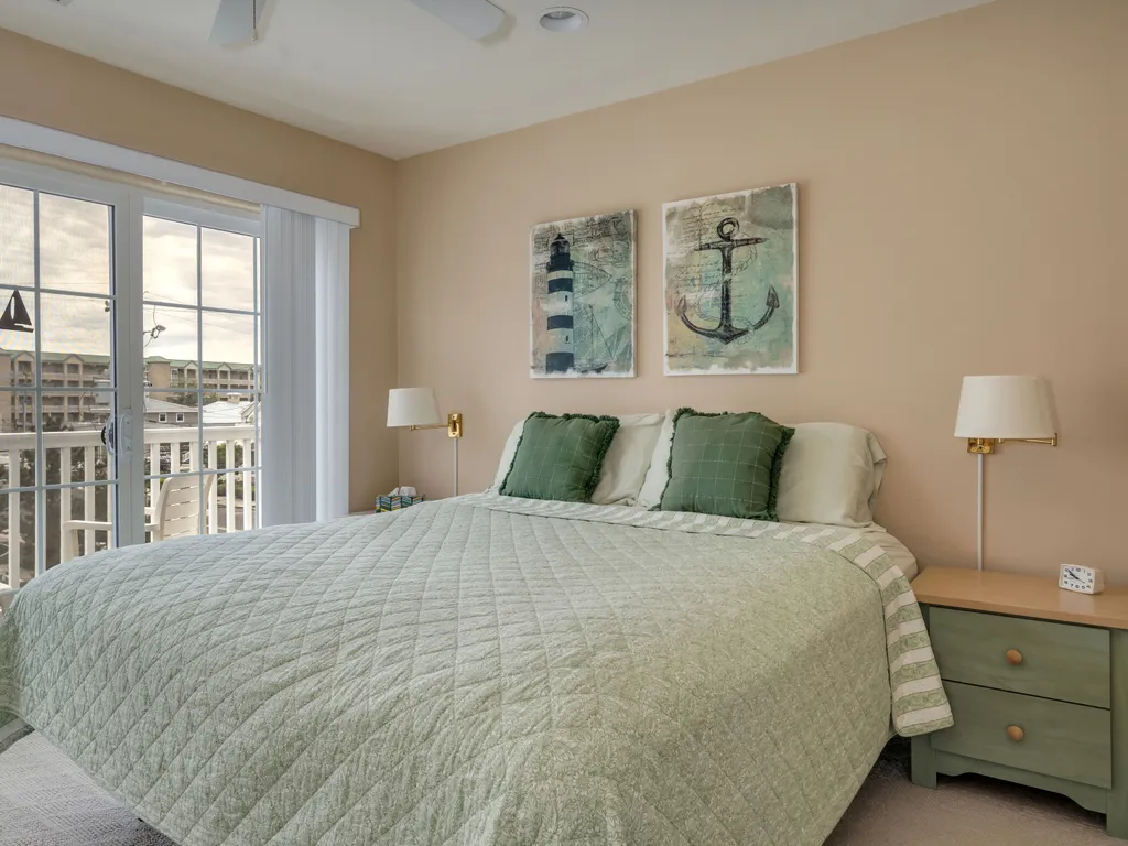 1st Primary Suite with King Bed with Adjustable Headboard and Footboard