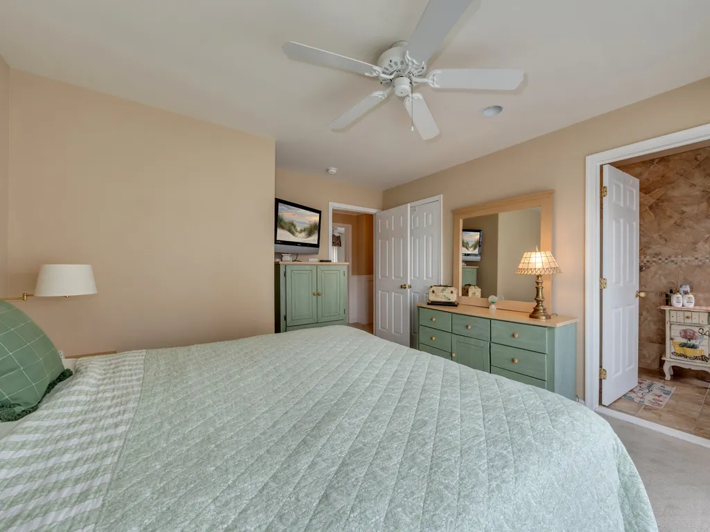 1st Primary Suite with King Bed with Adjustable Headboard and Footboard