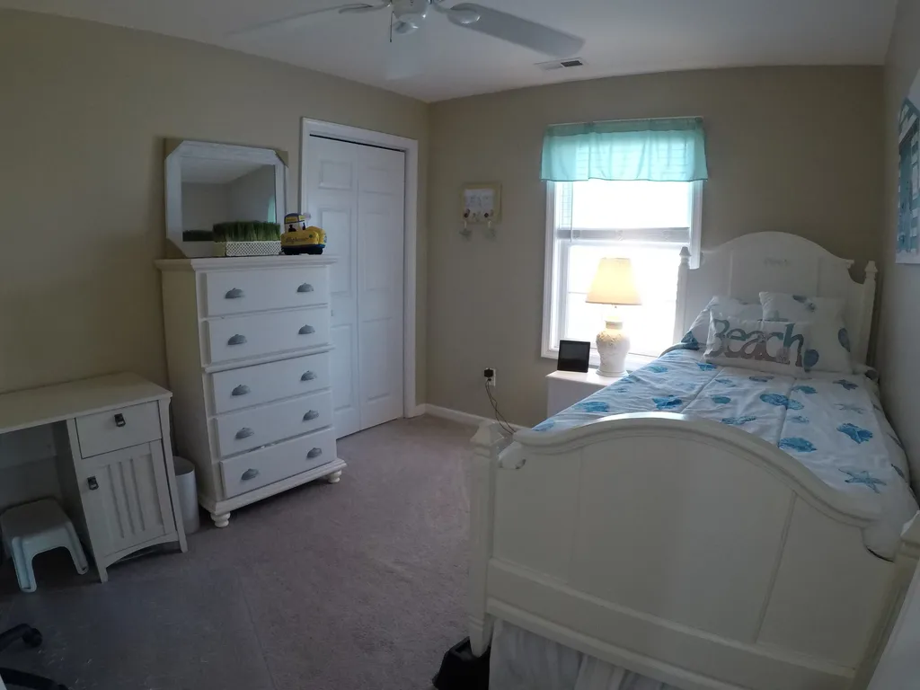 Twin Bed with Twin Trundle