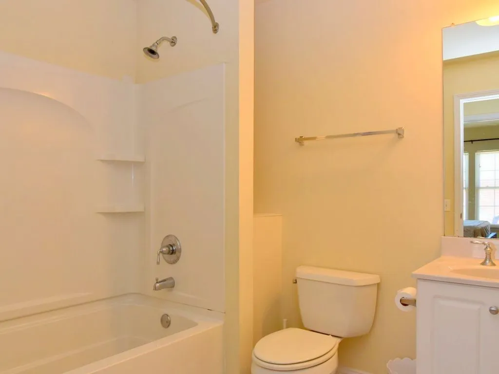 3rd floor bathroom