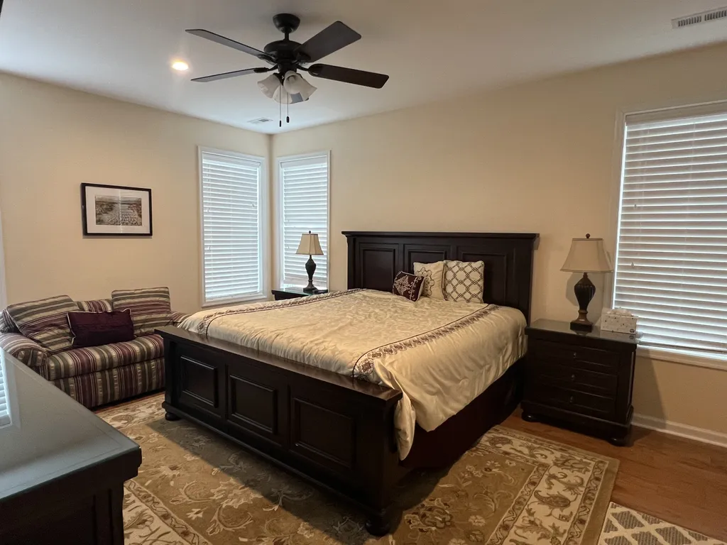 first floor master bed