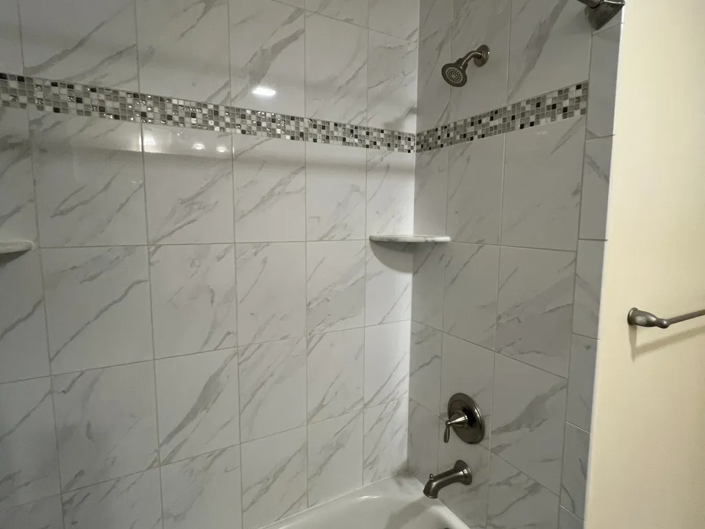 second floor shared  bath