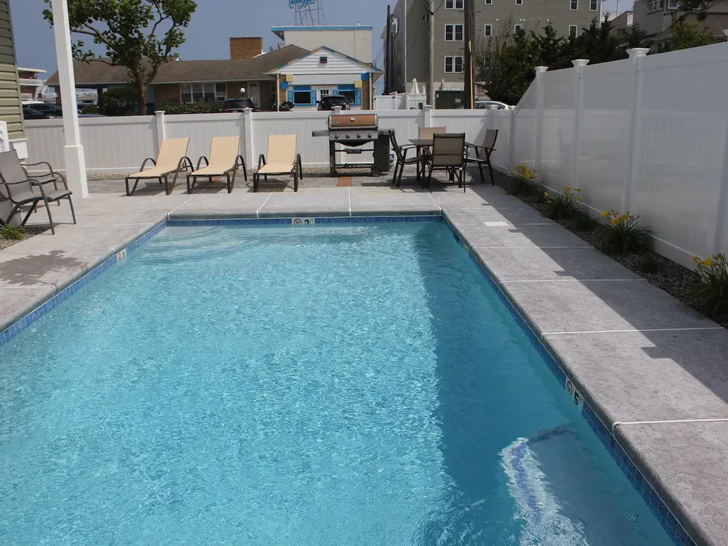 private Pool