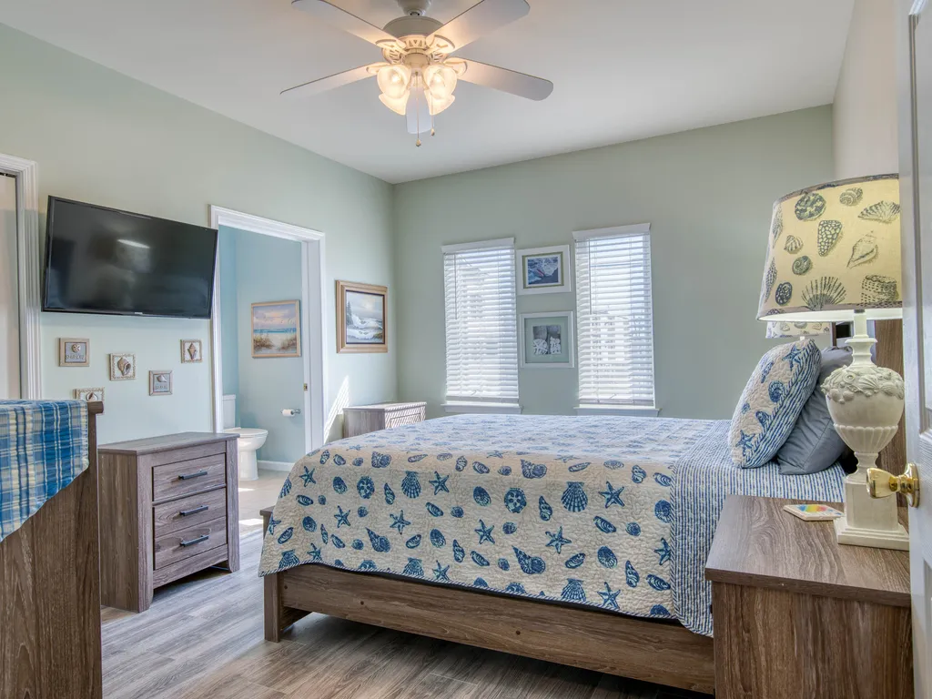 Master Bedroom #01