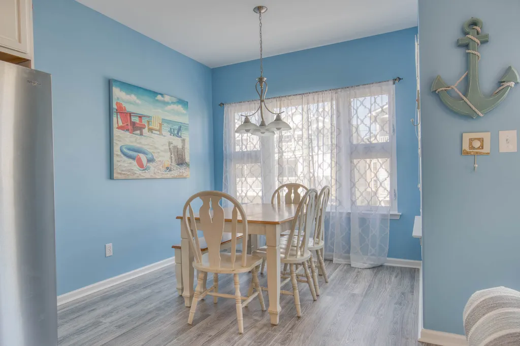 Dining Area #01