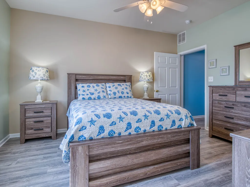 Master Bedroom #02