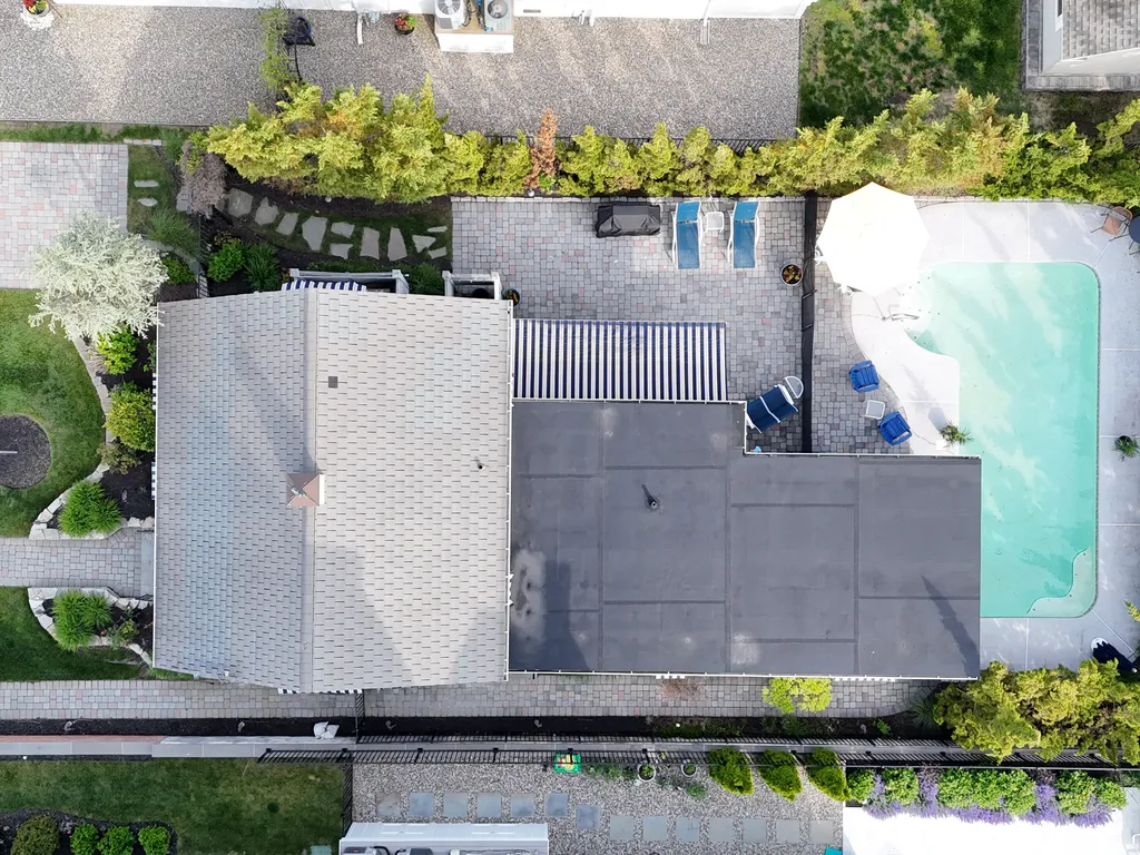 Birds Eye View