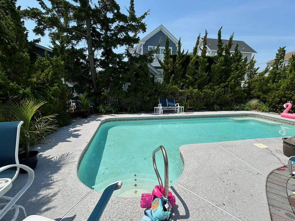 Large Pool