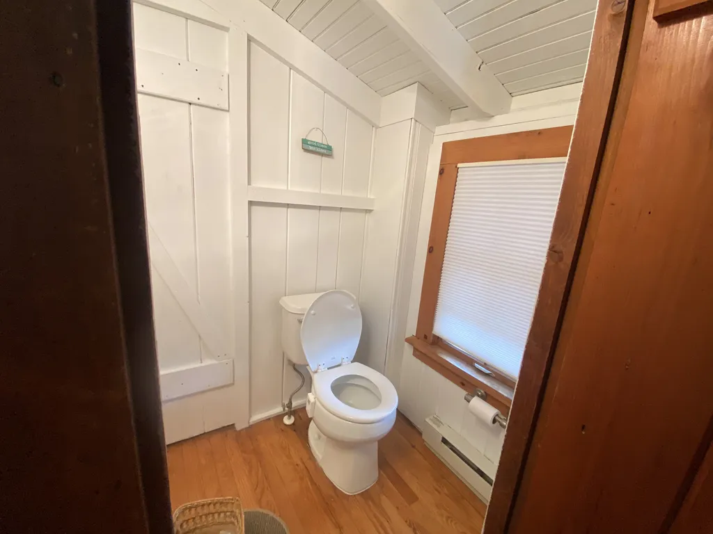 Upstairs Jack and Jill Bathroom
