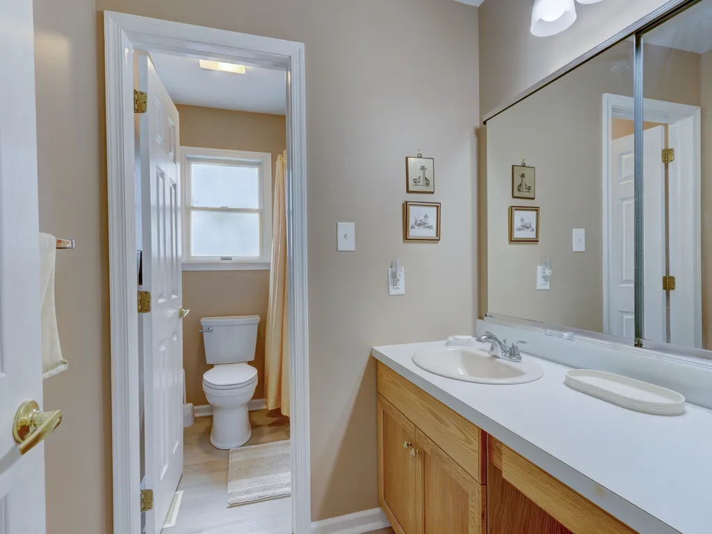 hall bath with tub shower