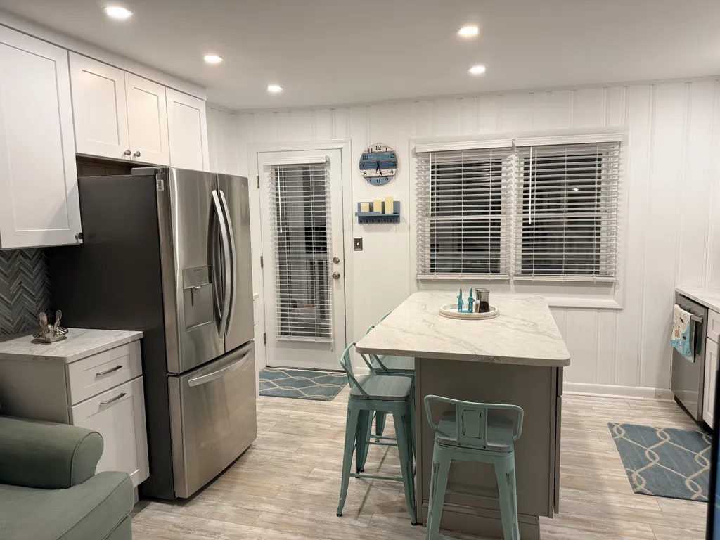 Fully stocked kitchen 