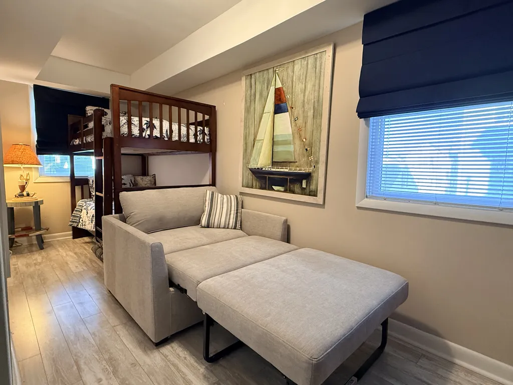 Twin bunks plus twin pullout bed