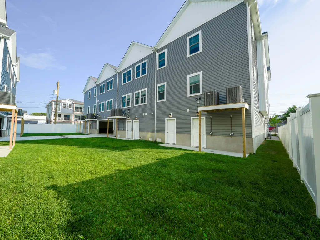 Exterior - Shared Backyard