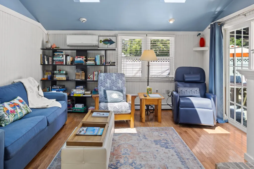 Board games galore &amp;amp; access to pool