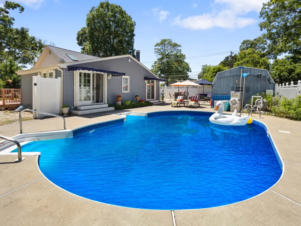 30 foot in-ground salt water pool
