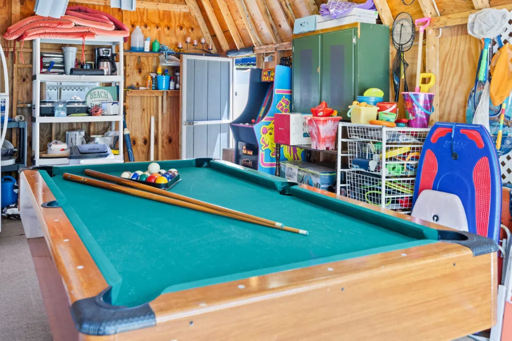 Combo Ping pong/pool table in pool house
